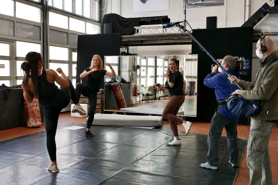 TV Dreh Brisant im Berliner Artisten Studio der Cosmic Artists